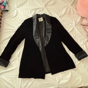 Makie Black Velvet Women's Blazer